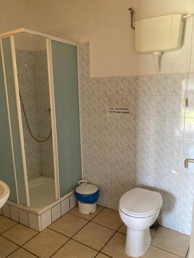 Appartamento Tiszavirag Vendeghaz Tiszacsege Esterno foto